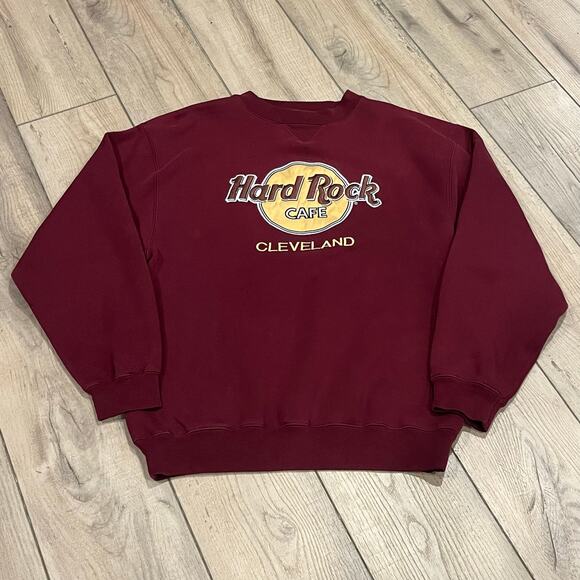 Vintage Hard Rock Cafe Cleveland Maroon Embroidered - Picture 1 of 7